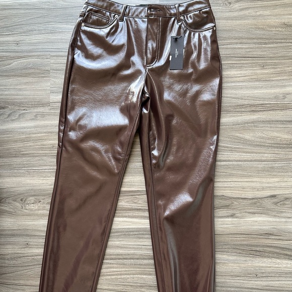 NWT Vero Moda Brown Slim Vinyl Pants - Picture 2 of 4